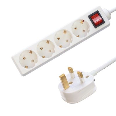EU 표준 전원 스트립 4 개의 소재로 장전 보호 스위치 USB A 출력 포트 H05VV-F 3x1.25MM2 케이블 및 영국 3 핀 플러그