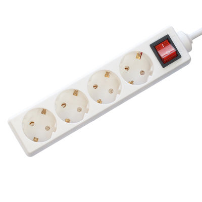 EU 표준 전원 스트립 4 개의 소재로 장전 보호 스위치 USB A 출력 포트 H05VV-F 3x1.25MM2 케이블 및 영국 3 핀 플러그