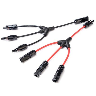 30A IP67 TUV 인증을 받은 태양 전지 패널 스트링 케이블 4-6mm2 12awg Pv Dc 태양 전지 커넥터 정상 섹션 1C X56/0.285MM